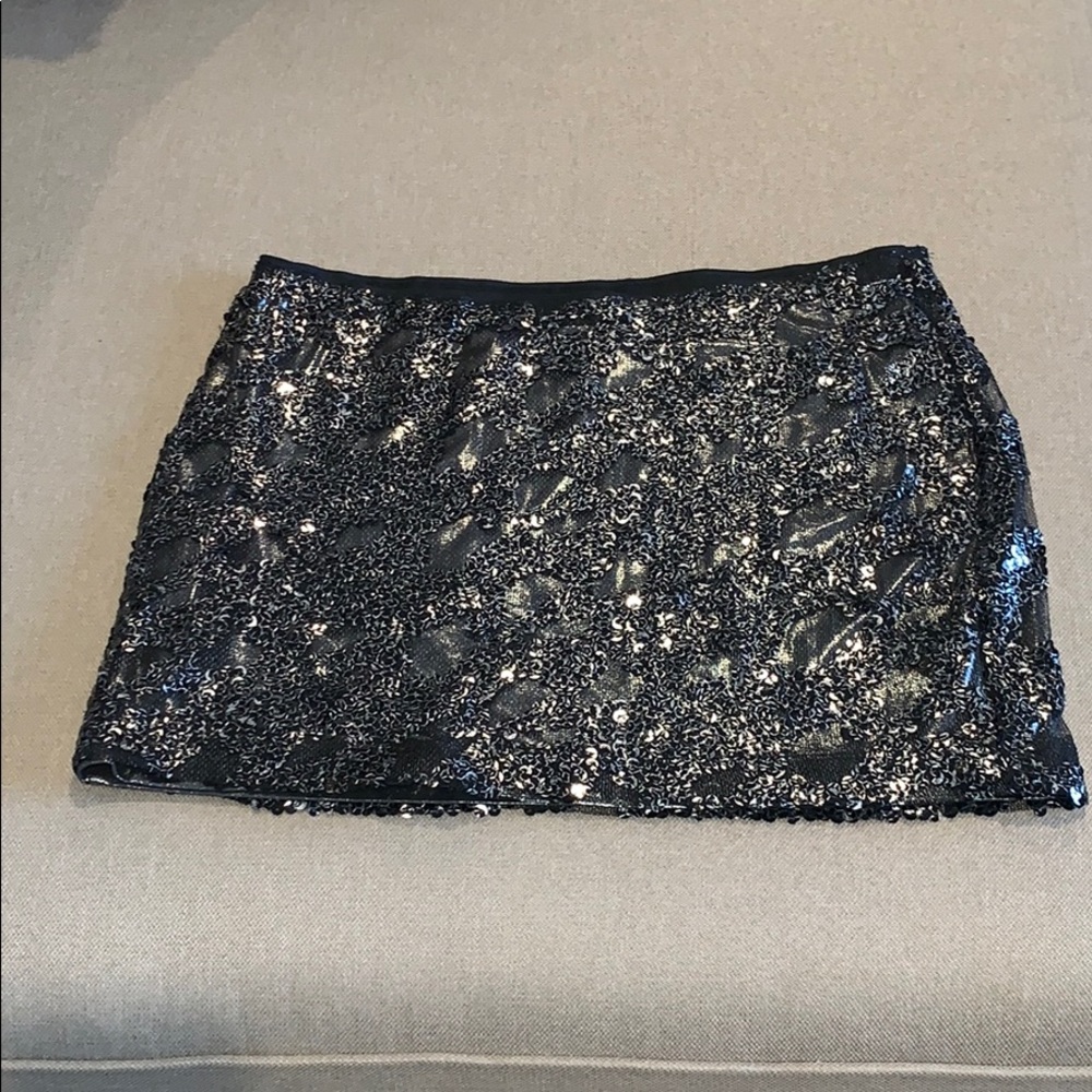 Express medium black and metallic sequin mini